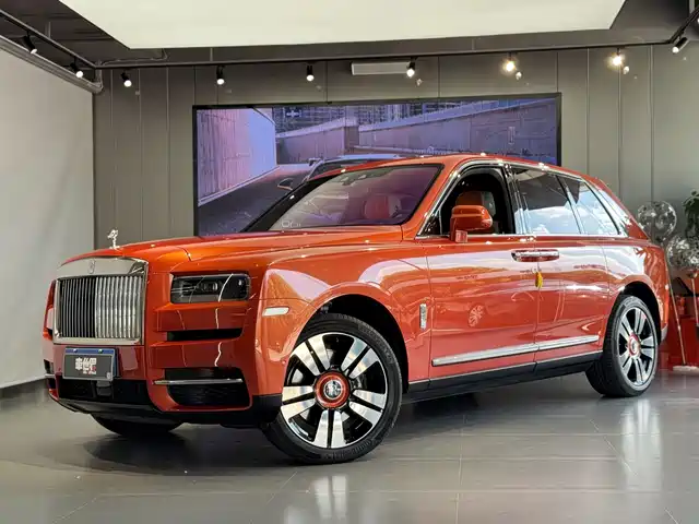 ROLLS-ROYCE CULLINAN 2023