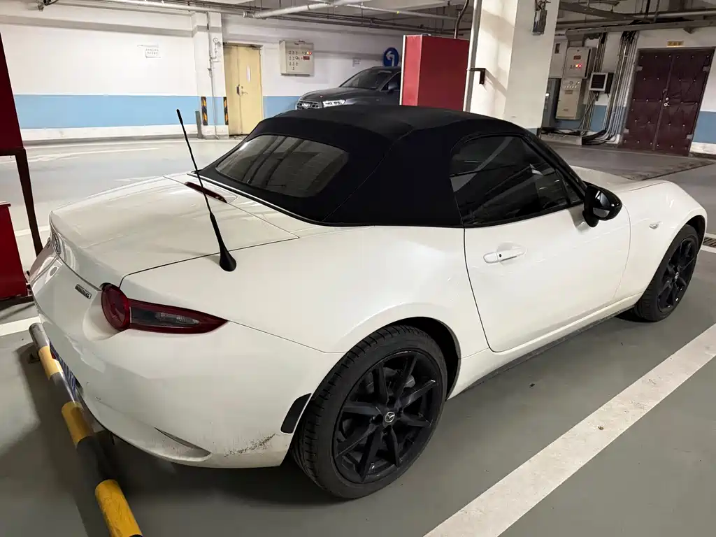 Mazda MX-5 — миниатюра 3