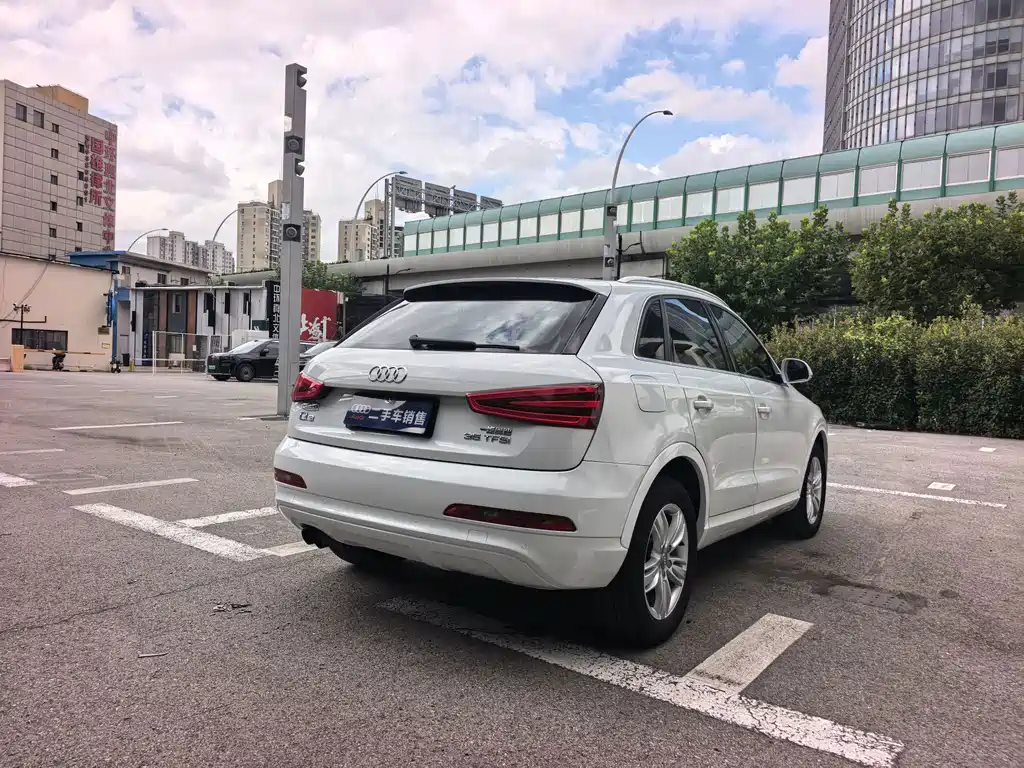 Audi Q3 — миниатюра 4