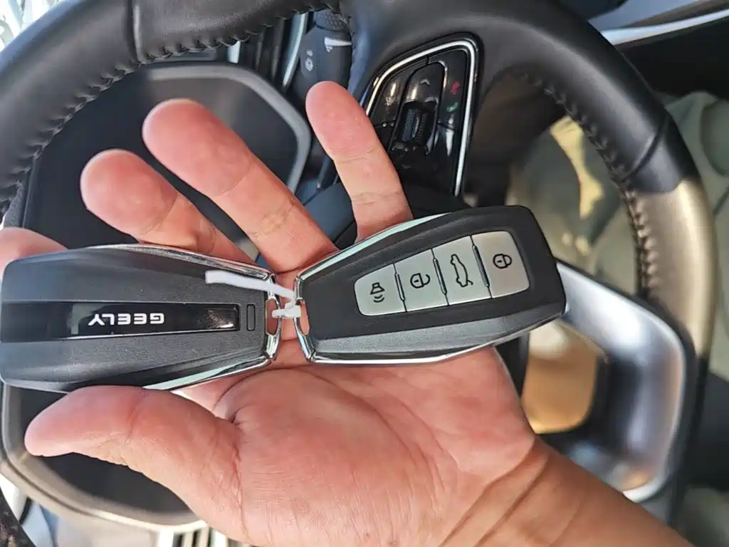 Geely Emgrand — миниатюра 9