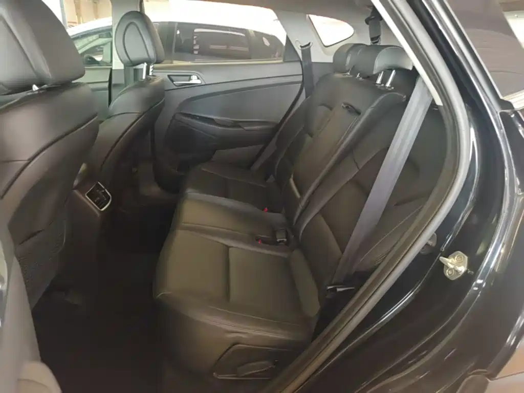 Hyundai Tucson — миниатюра 17