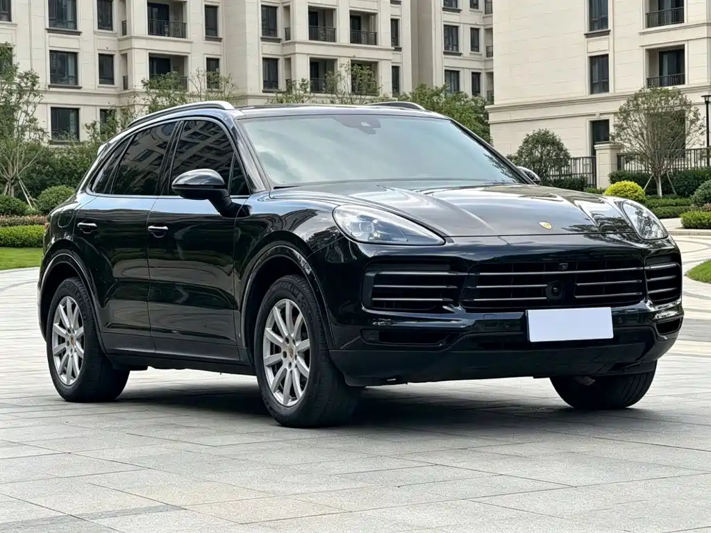 Porsche Cayenne — миниатюра 3