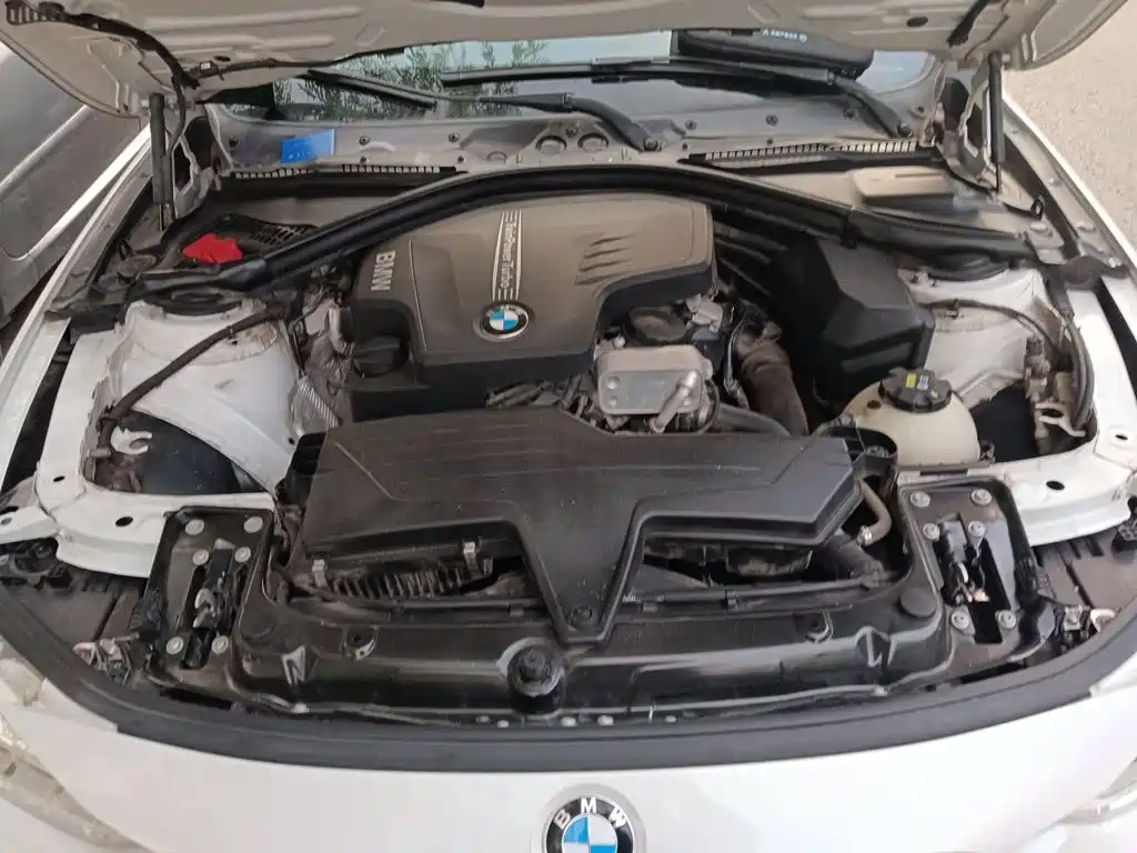 BMW 3 Series — миниатюра 11