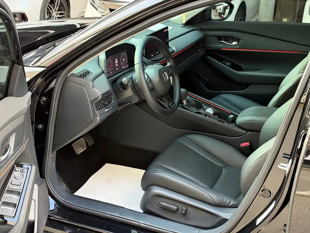 Honda Accord — миниатюра 3