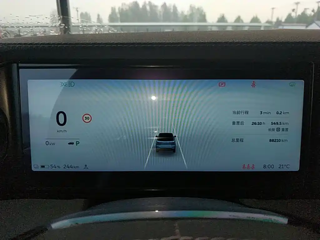 NIO ES6 — миниатюра 12