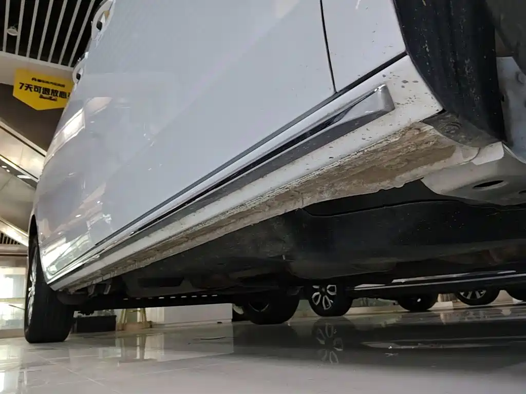 Buick GL8 — миниатюра 21
