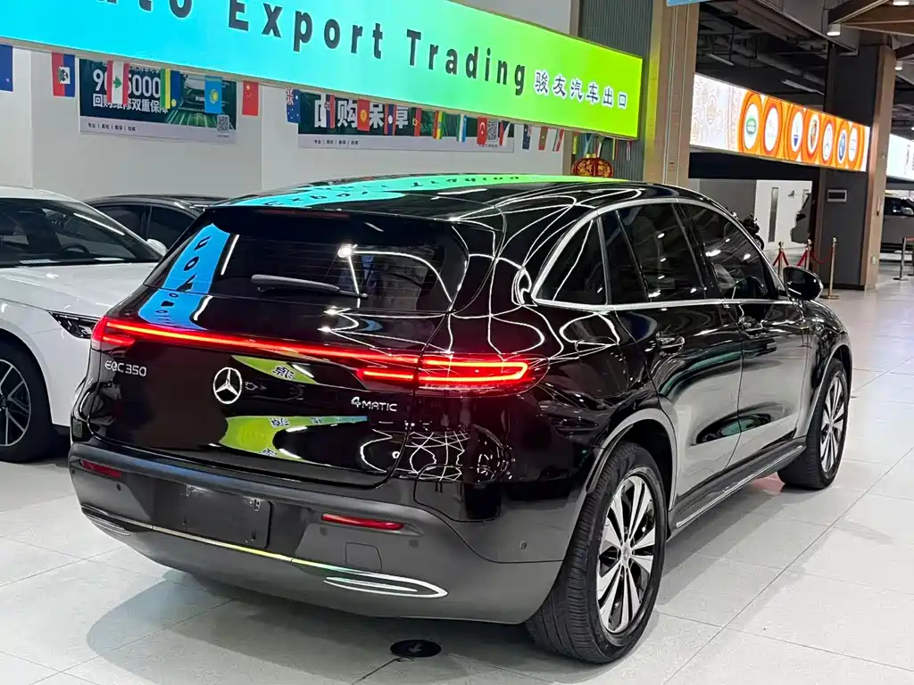 MERCEDES-BENZ EQC