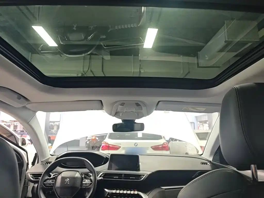 Peugeot 5008 — миниатюра 18