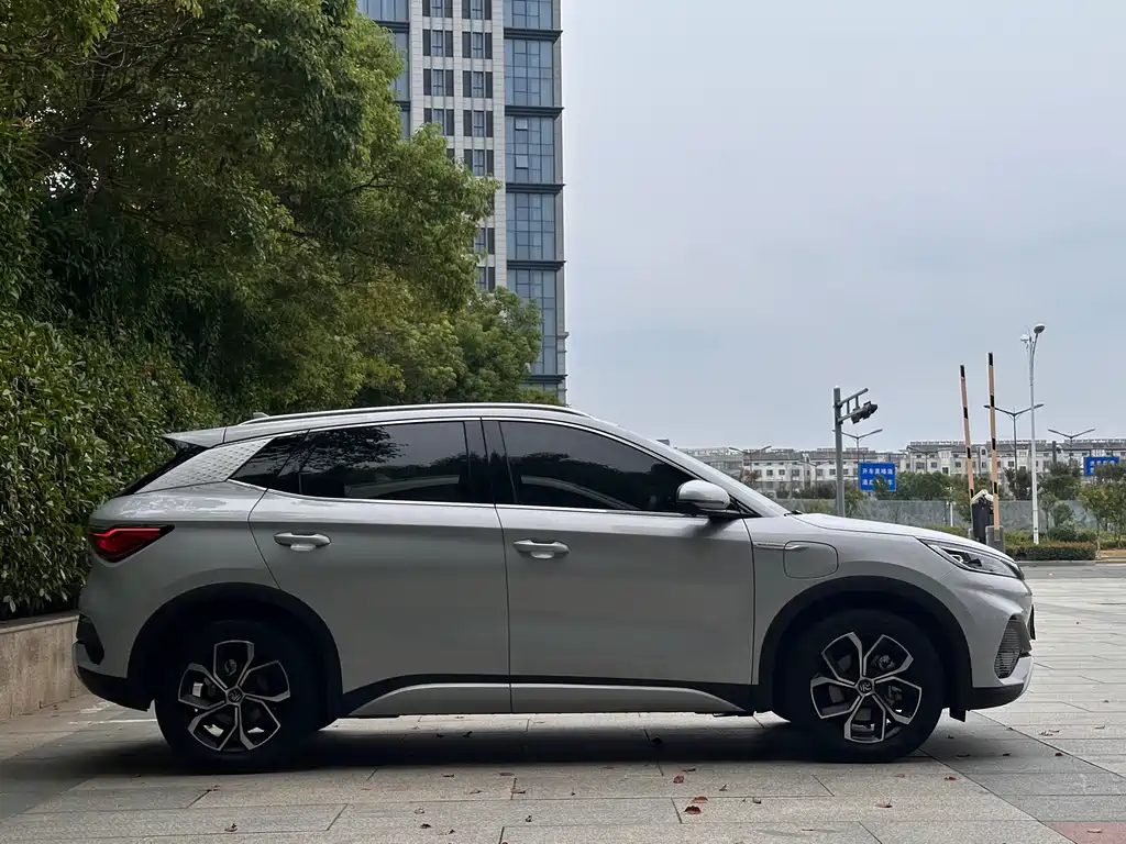 BYD Yuan Plus — миниатюра 5