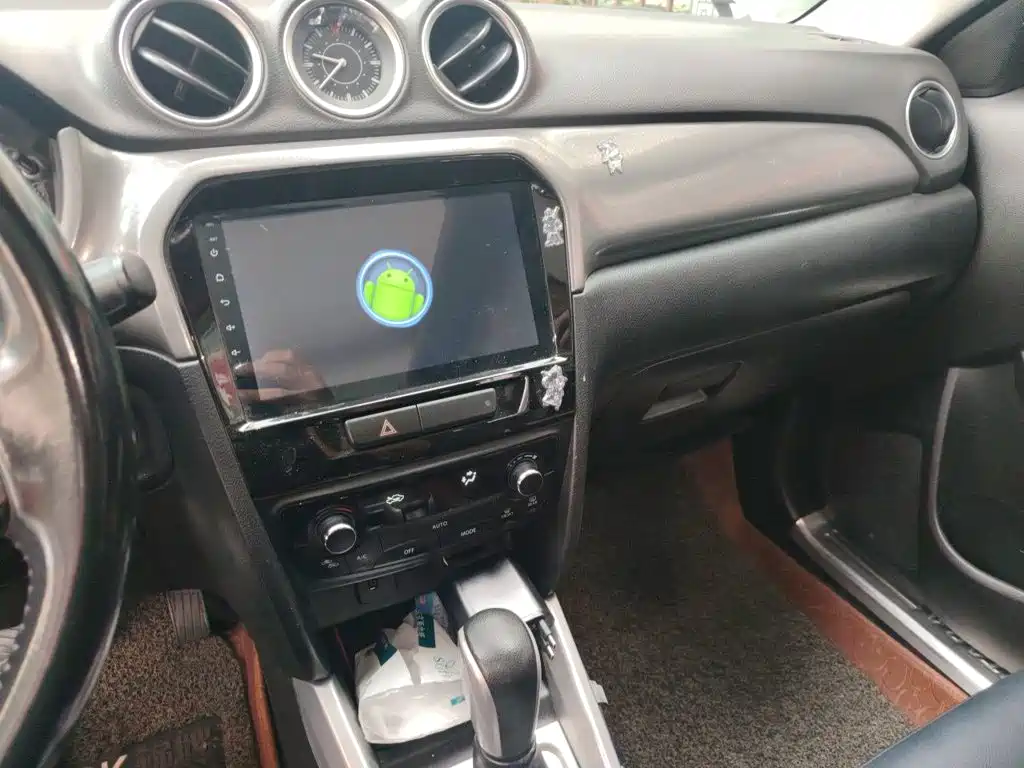 Suzuki Vitara — миниатюра 6