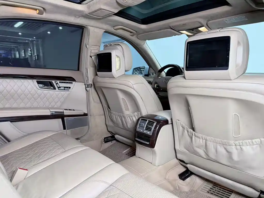 Mercedes-Benz S-Class AMG — миниатюра 14