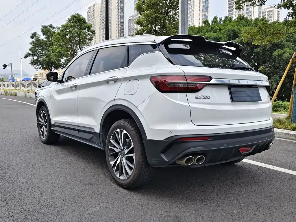 Geely Binyue — миниатюра 14