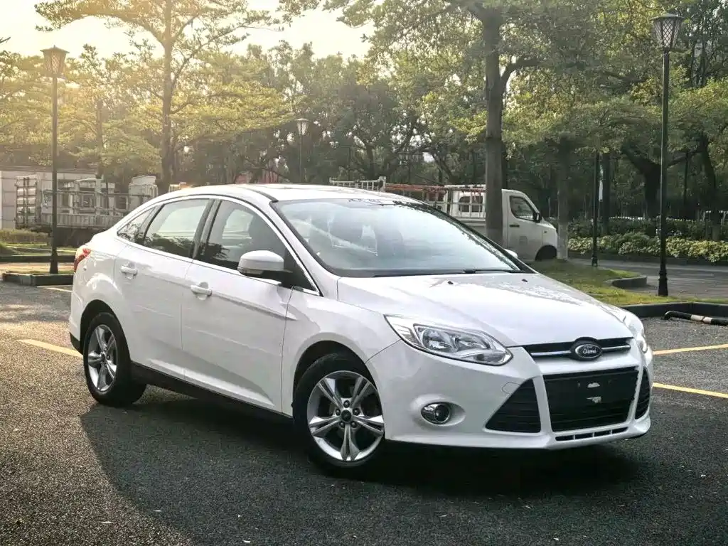 Ford Focus — миниатюра 24