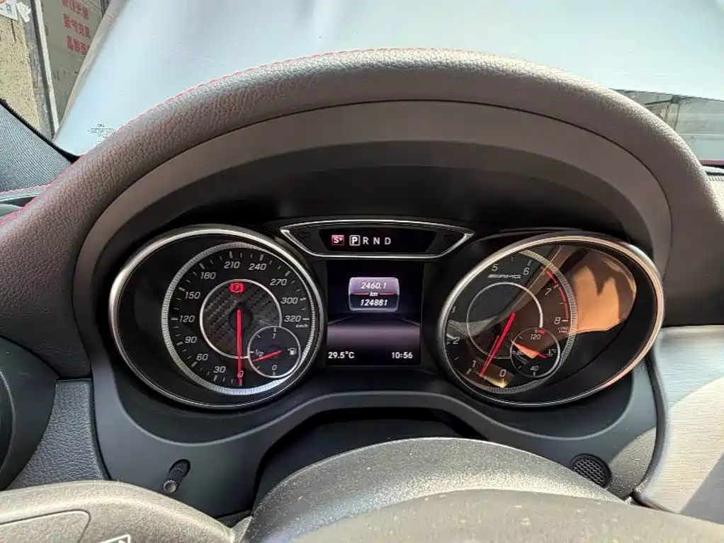 Mercedes-Benz CLA AMG — миниатюра 7