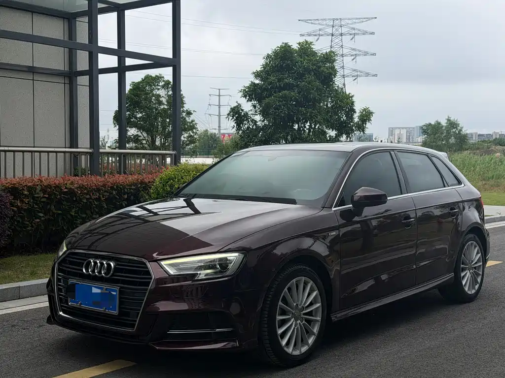 Купить Audi A3