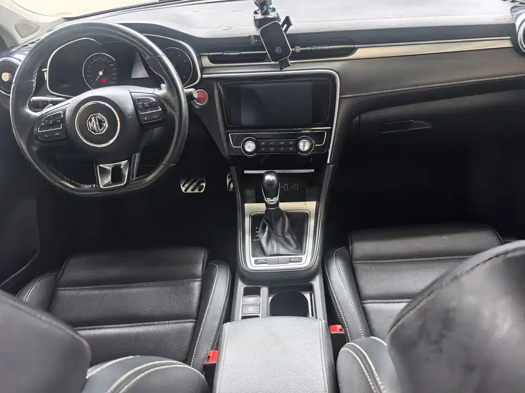 MG MG6 — миниатюра 7