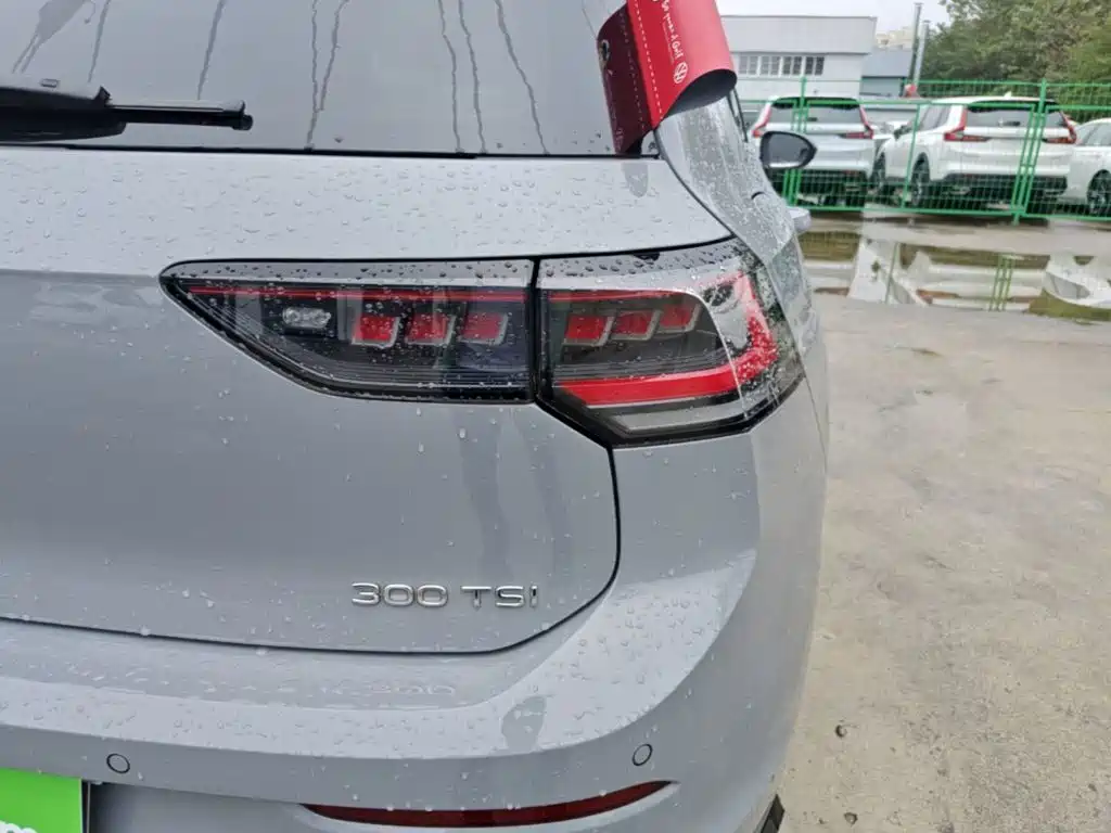 Volkswagen Golf — миниатюра 8
