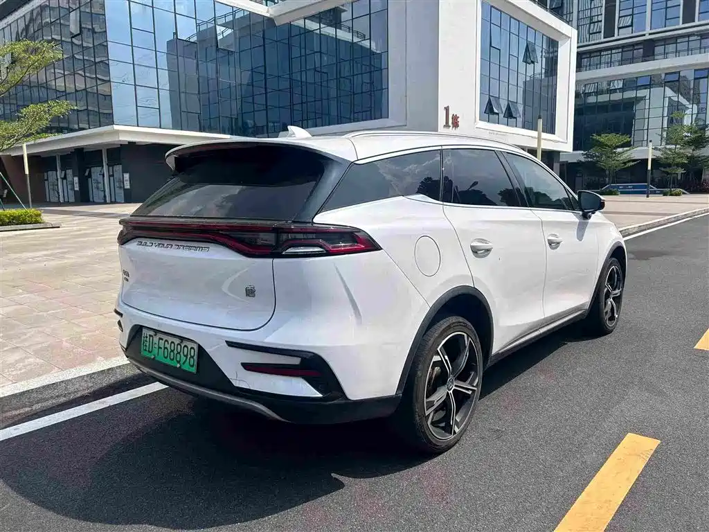 BYD Tang New Energy — миниатюра 9