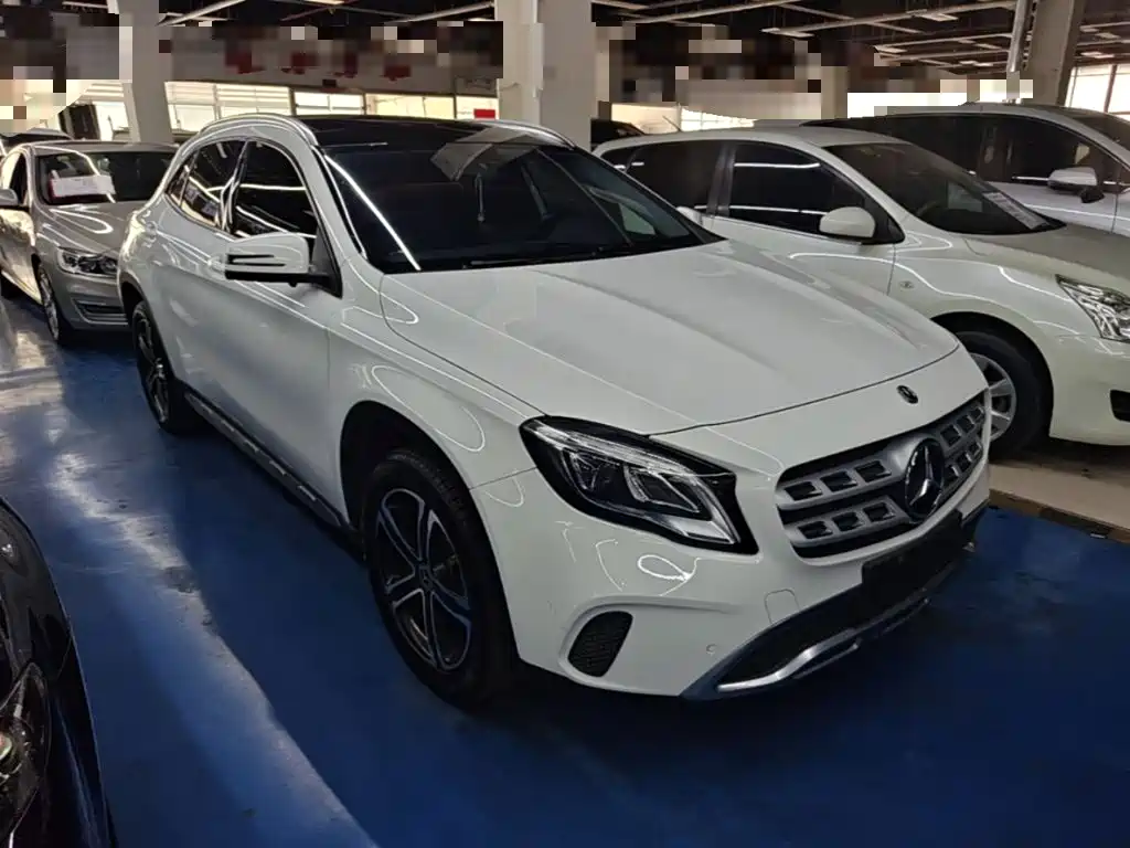 Mercedes-Benz GLA — миниатюра 4