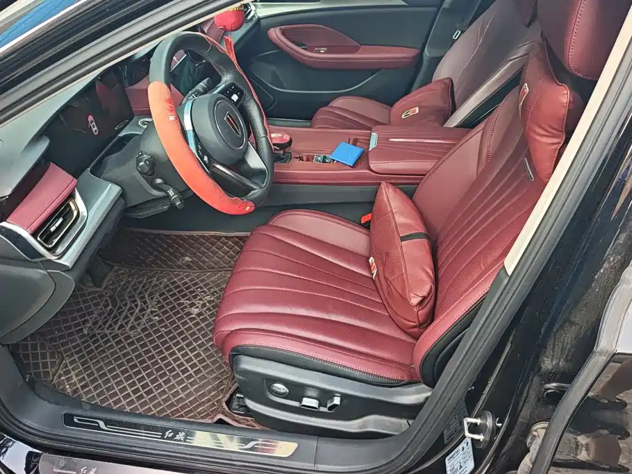 Hongqi Hongqi H5 — миниатюра 9