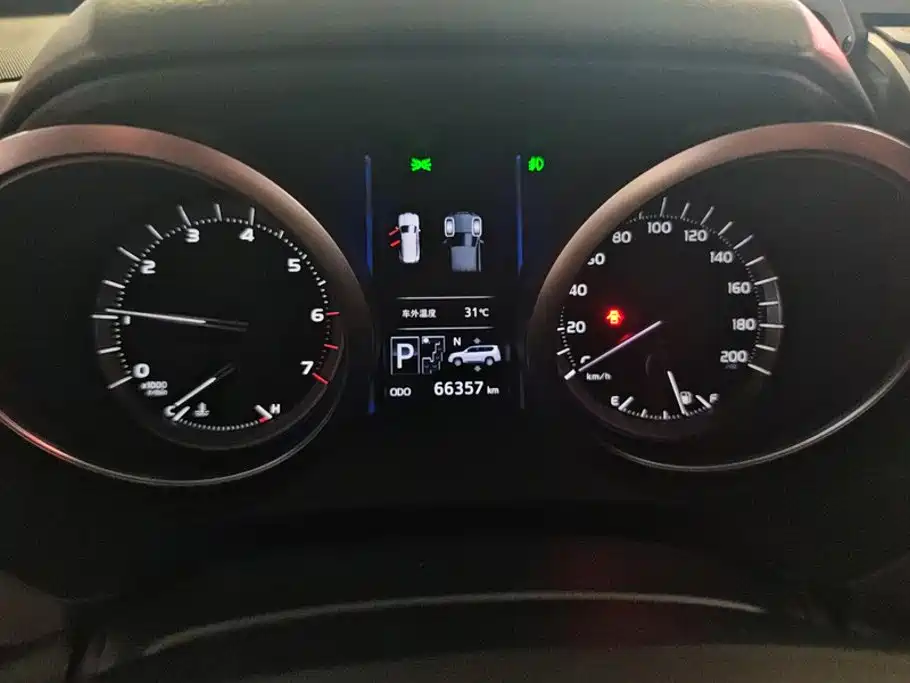 Toyota Prado — миниатюра 14