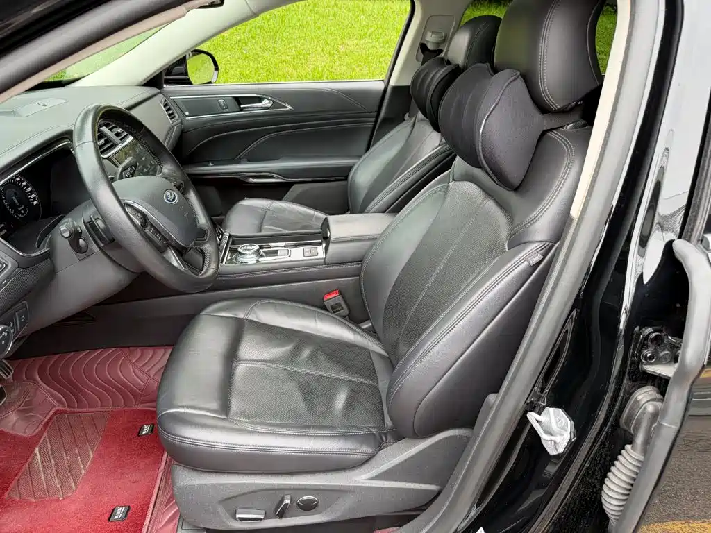 Ford Taurus — миниатюра 8
