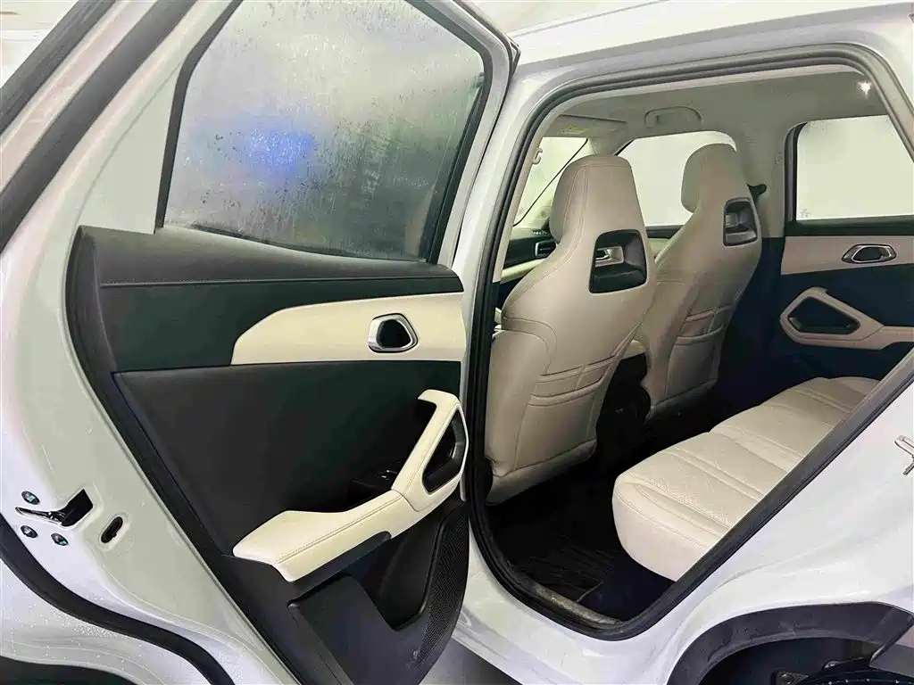 BYD Yuan UP — миниатюра 24