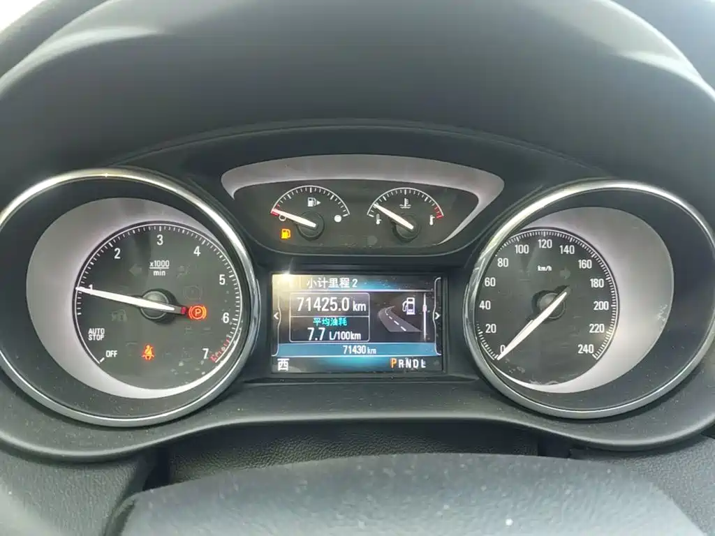 Buick Envision Plus — миниатюра 12