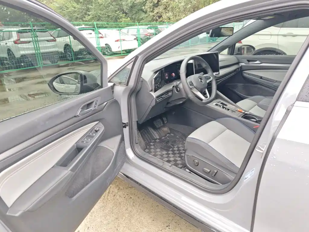 Volkswagen Golf — миниатюра 16