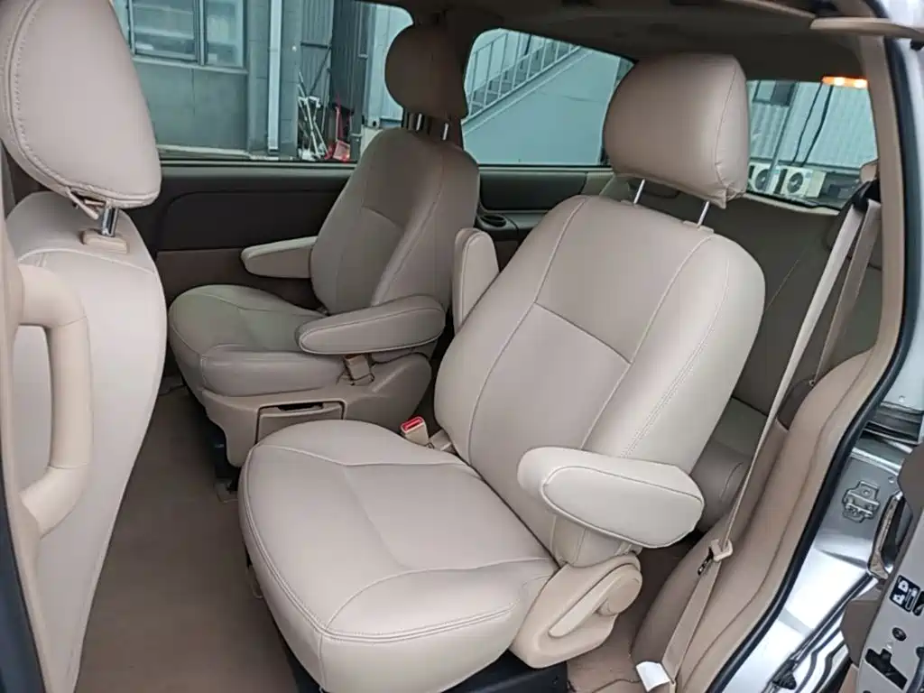 Buick GL8 — миниатюра 17