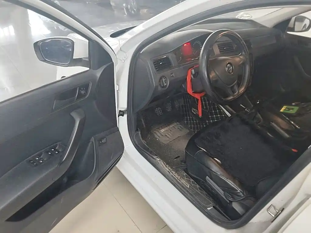 Volkswagen Santana — миниатюра 16