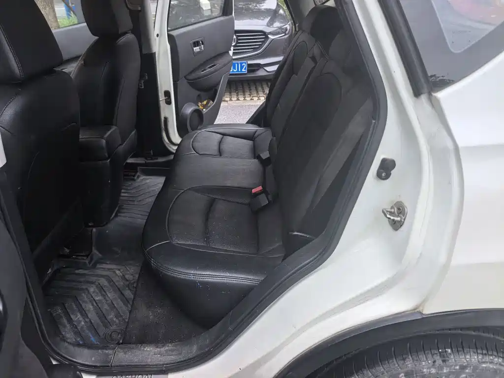 Nissan Qashqai — миниатюра 10