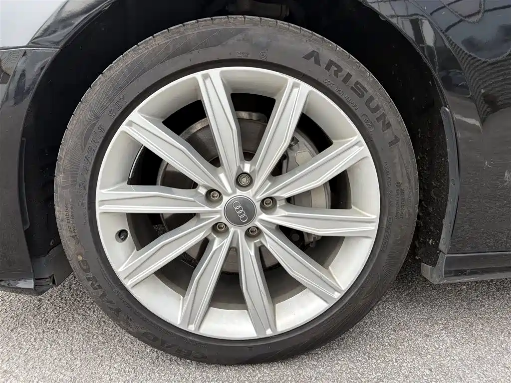 Audi A6L — миниатюра 7