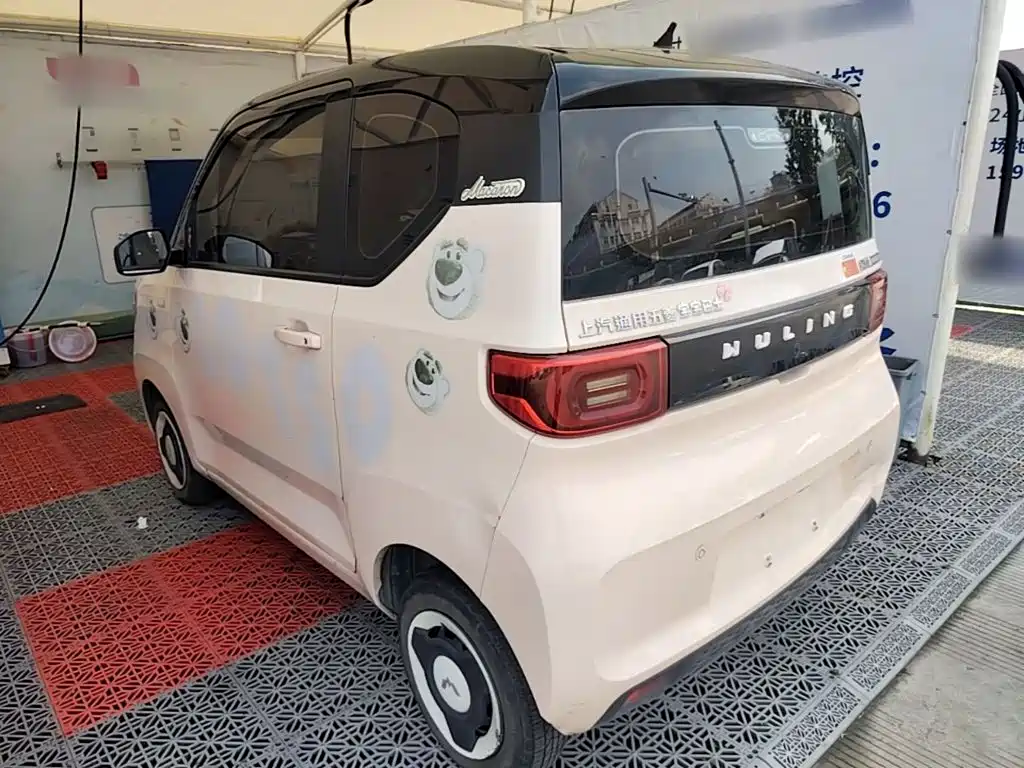 Wuling MINIEV — миниатюра 5