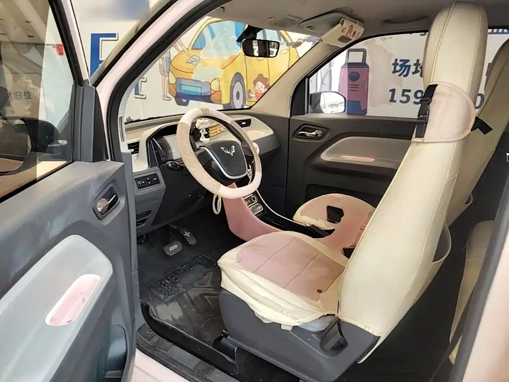 Wuling MINIEV — миниатюра 16
