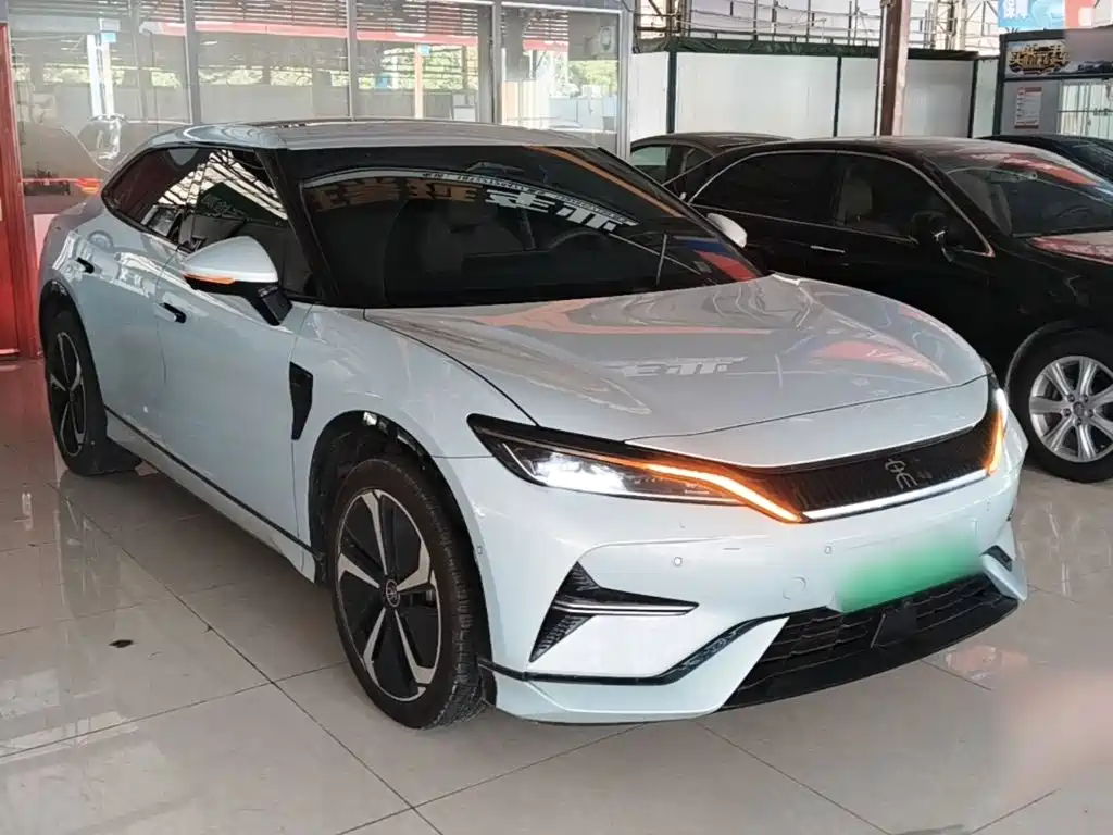 BYD L EV — миниатюра 4
