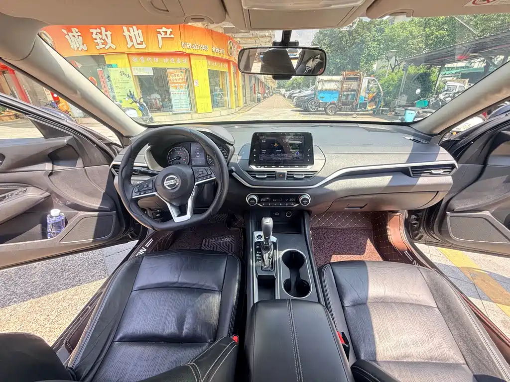 Nissan Teana — миниатюра 5