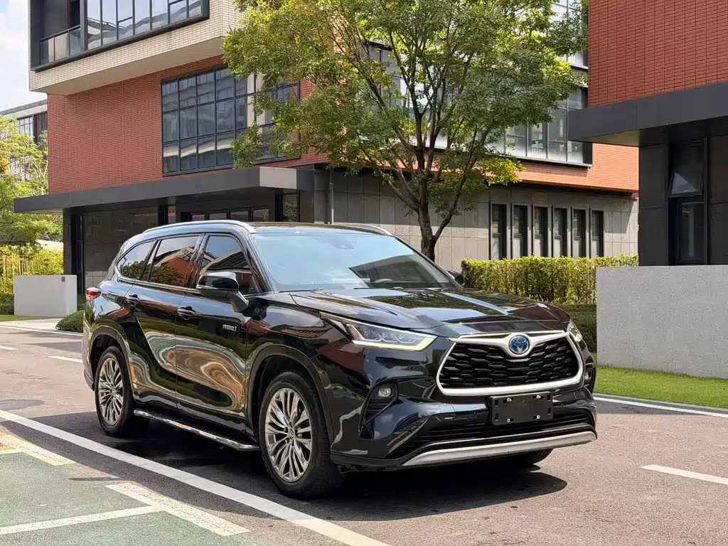 Toyota Highlander — миниатюра 2