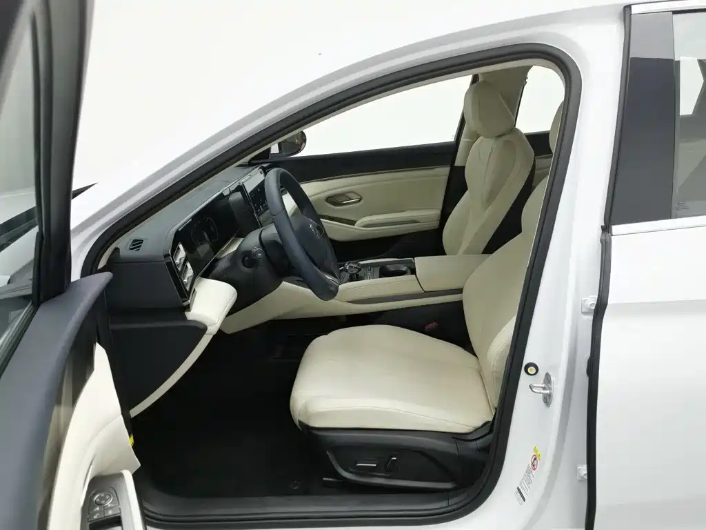 BYD Qin L — миниатюра 10