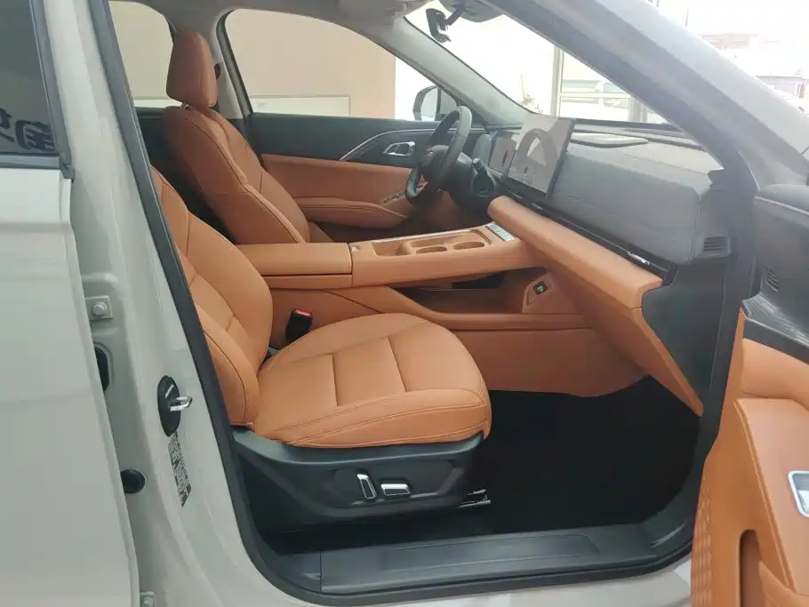Haval Xiaolong MAX — миниатюра 8