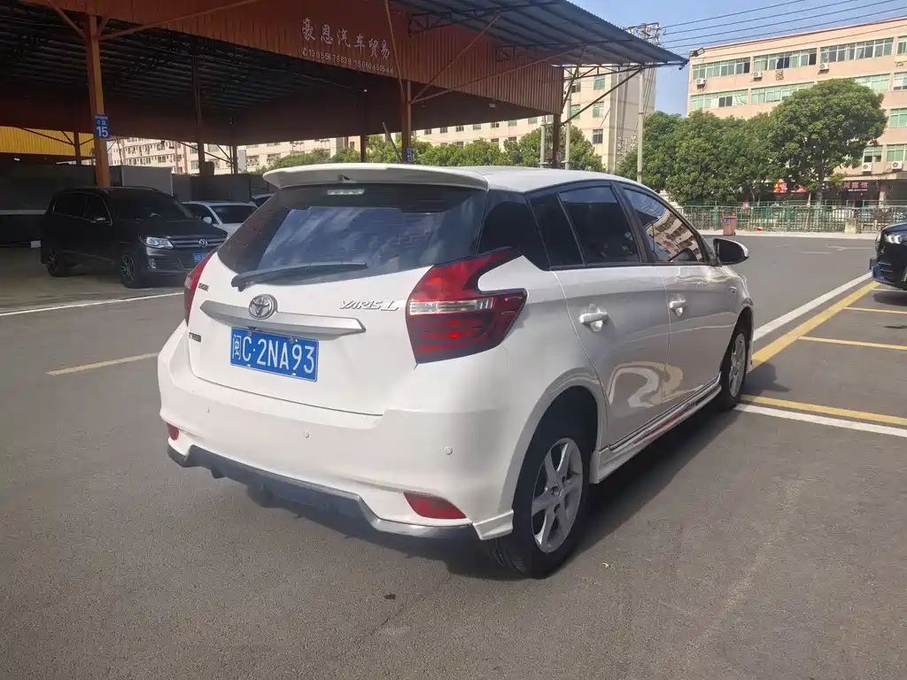TOYOTA YARIS L ZHIXUAN