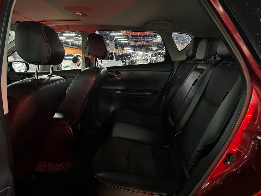 Nissan Tiida 2016 1.6L CVT