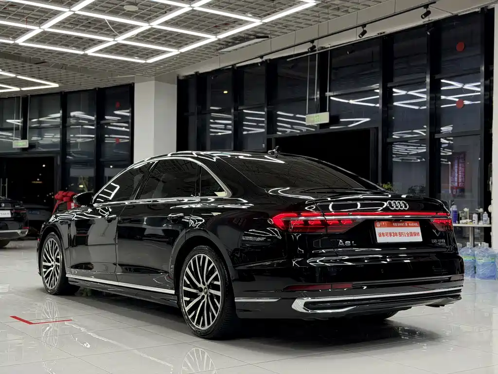 Audi A8 — фотографии объявления, Фото 7
