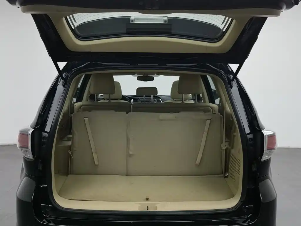 Toyota Highlander — миниатюра 16