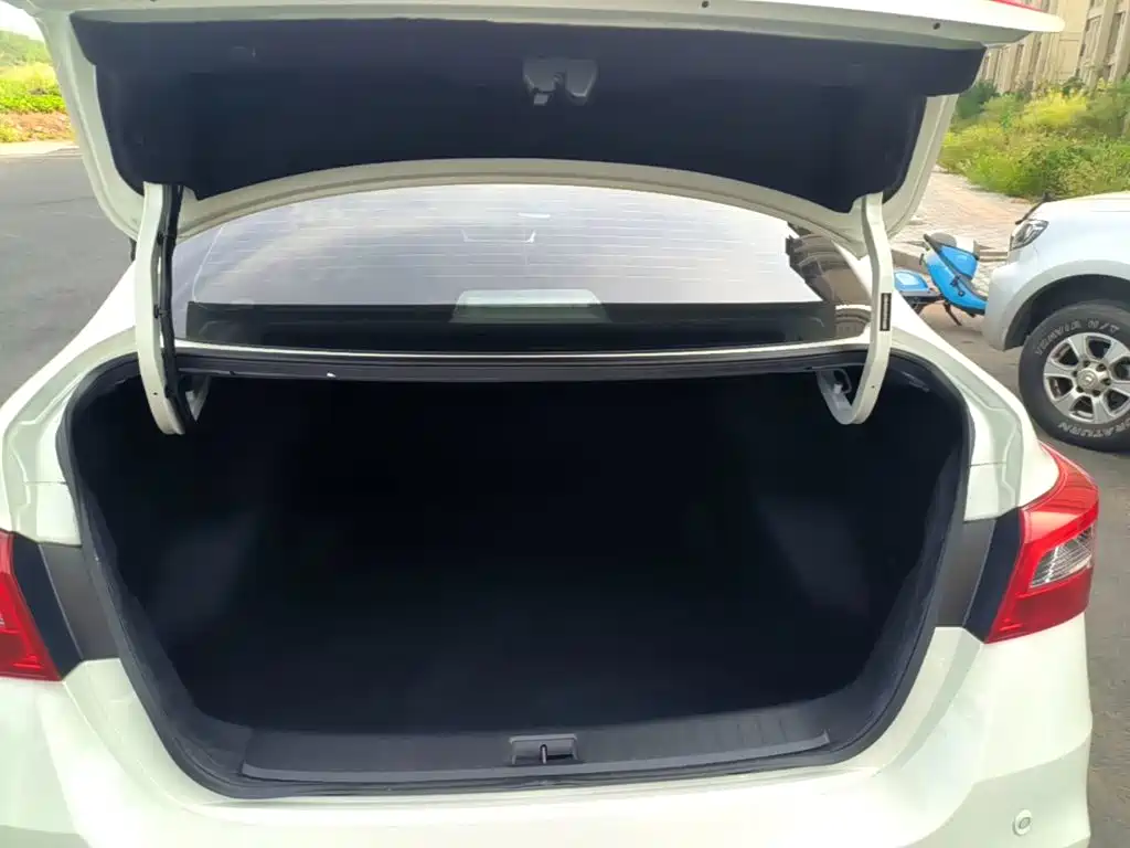 Nissan Sylphy — миниатюра 19