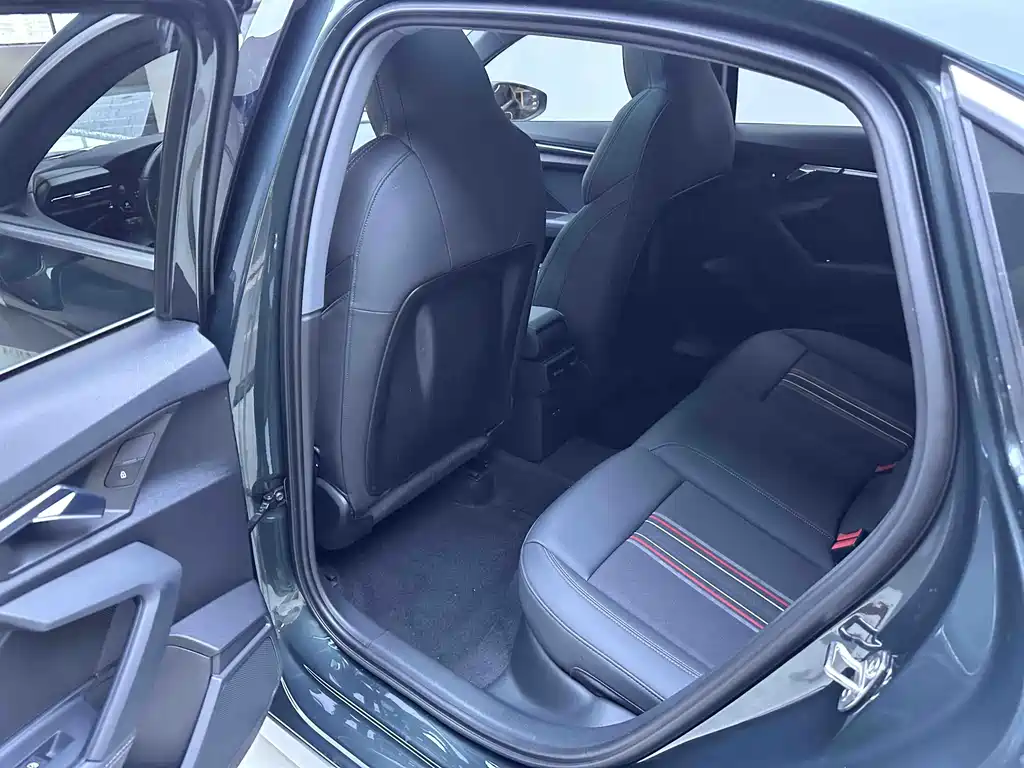 Audi A3 — миниатюра 9