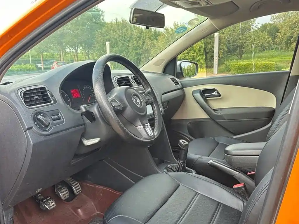 Volkswagen Polo — миниатюра 8