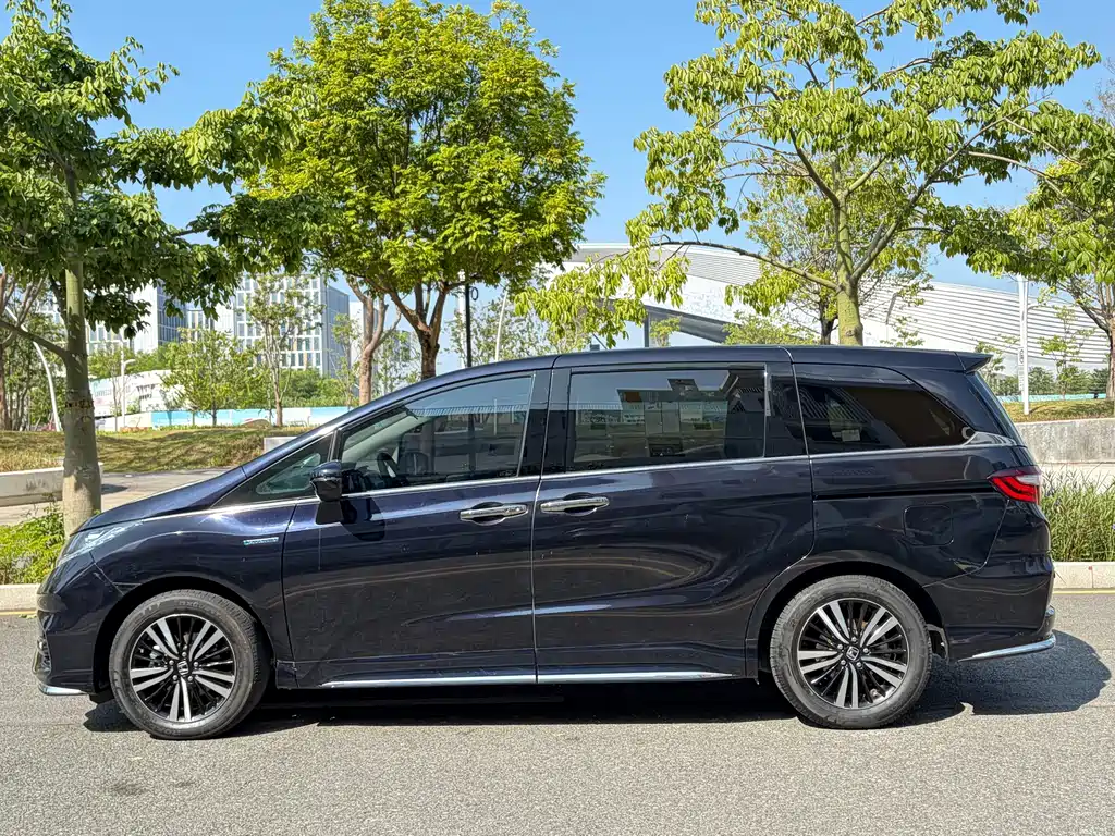 Honda Odyssey — миниатюра 4