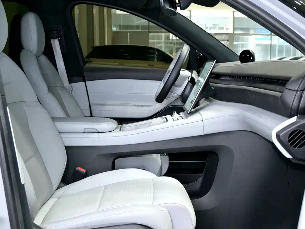 NIO ES6 — миниатюра 8