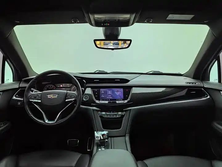 Cadillac XT6 2020 28T мест Luxury Sport